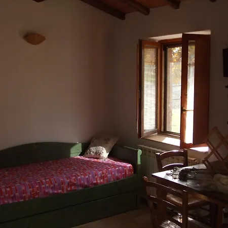 Agriturismo La Lanterna בית חווה