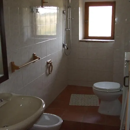 Agriturismo La Lanterna * פניקאלה