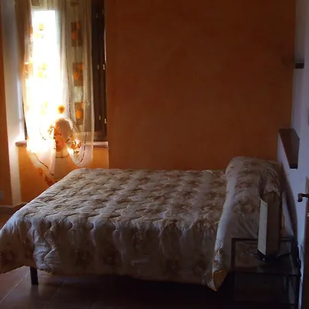 Agriturismo La Lanterna * פניקאלה