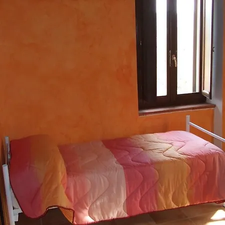 Agriturismo La Lanterna בית חווה