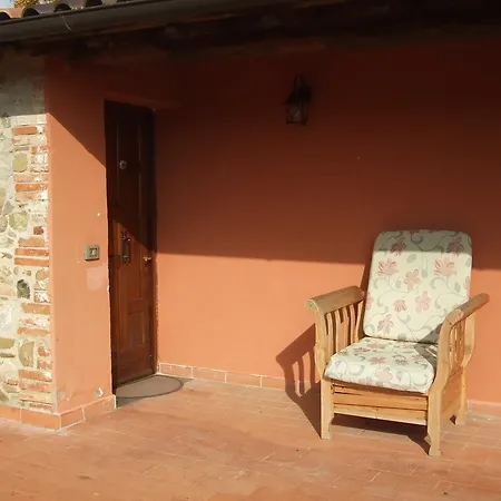 Agriturismo La Lanterna בית חווה *
