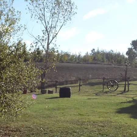בית חווה Agriturismo La Lanterna *